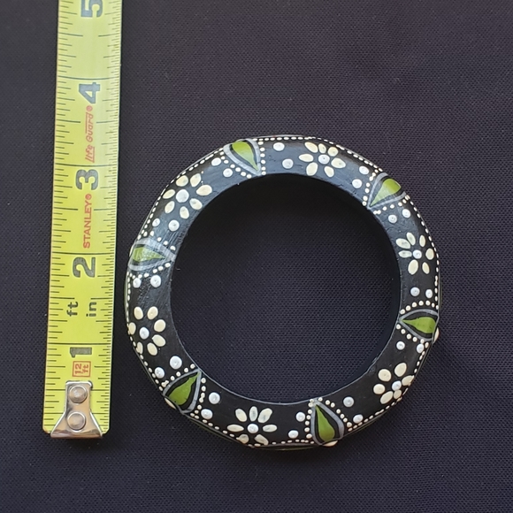 Womens, Ladies, or Girls wooden handprints bracelet - Picture 3 of 6